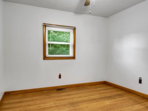 31 Spruce Street Madison ME 04950