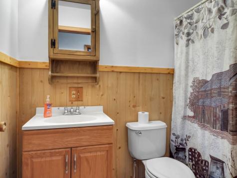 31 Spruce Street Madison ME 04950