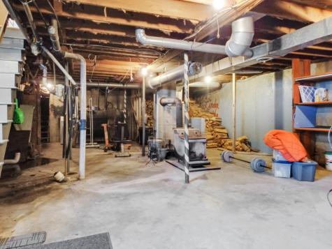 31 Spruce Street Madison ME 04950