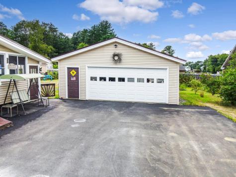31 Spruce Street Madison ME 04950