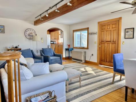 919 Island Avenue Long Island ME 04050