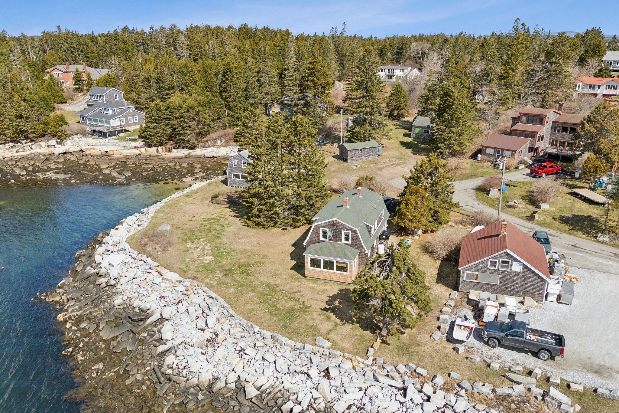 8 Powderhouse Cove Road South Thomaston ME 04858