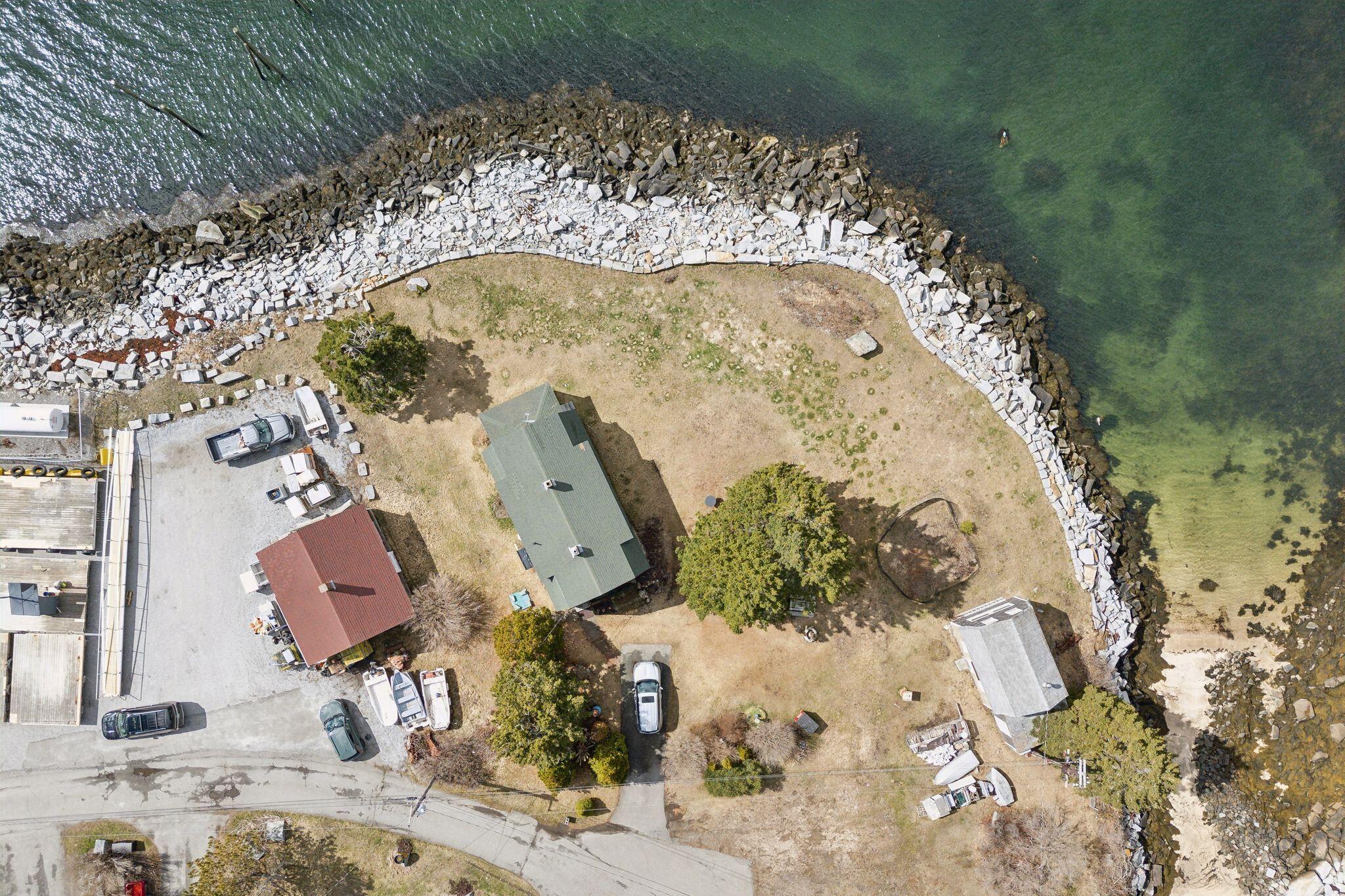 8 Powderhouse Cove Road South Thomaston ME 04858