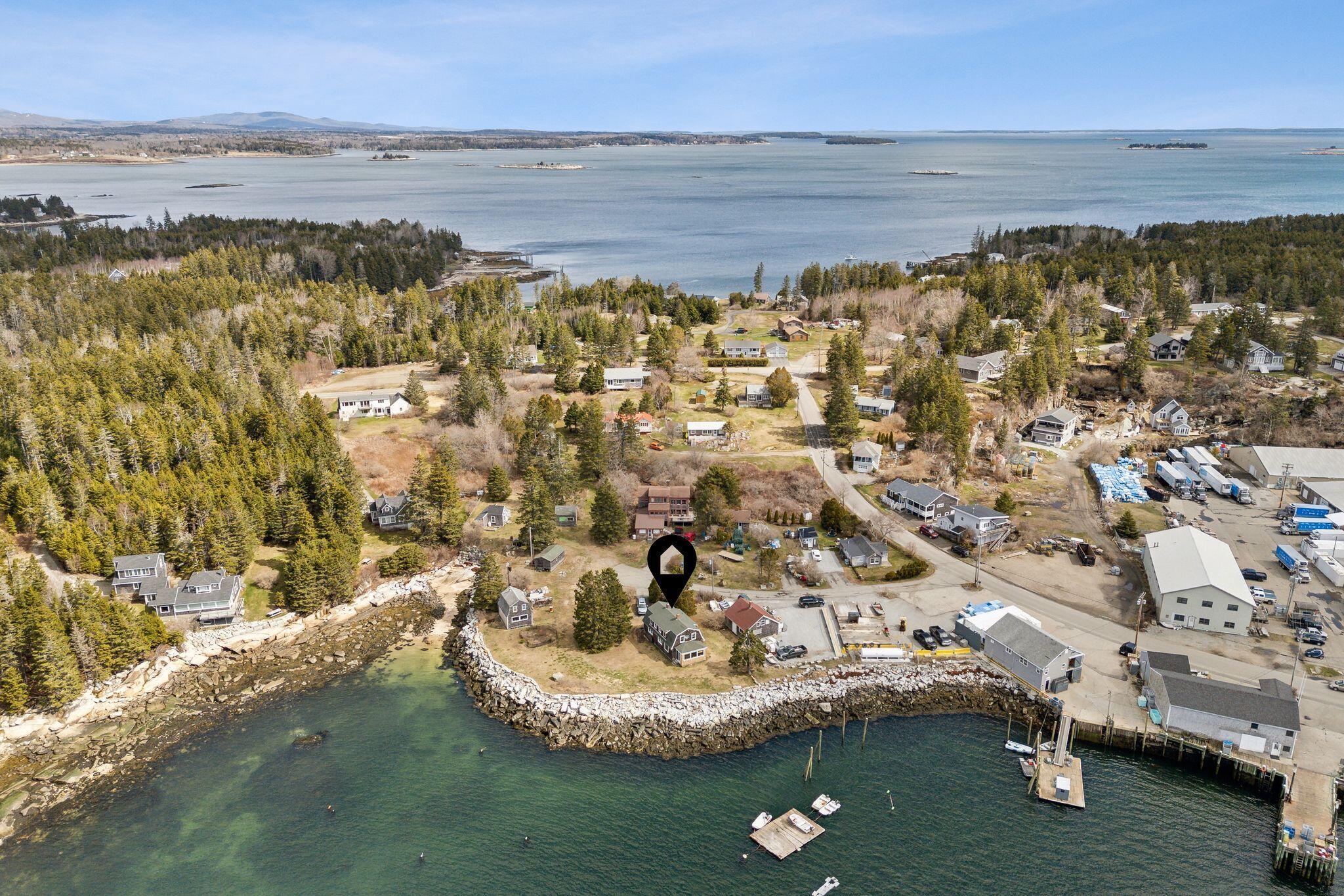 8 Powderhouse Cove Road South Thomaston ME 04858