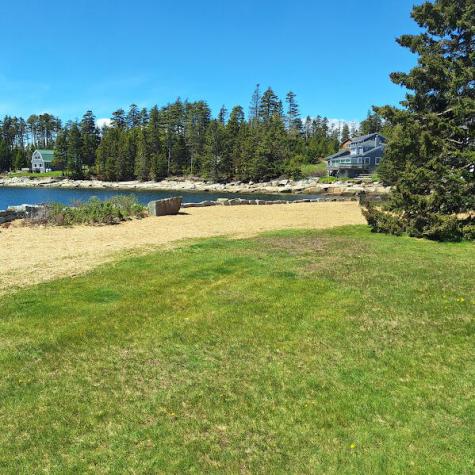 8 Powderhouse Cove Road South Thomaston ME 04858