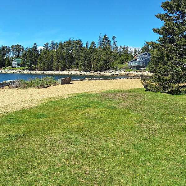 8 Powderhouse Cove Road South Thomaston ME 04858