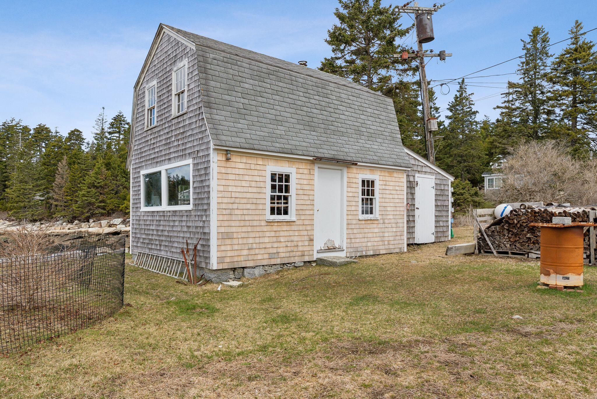 8 Powderhouse Cove Road South Thomaston ME 04858