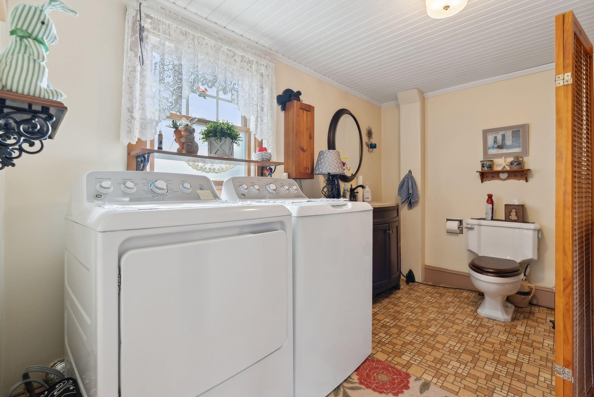 8 Powderhouse Cove Road South Thomaston ME 04858