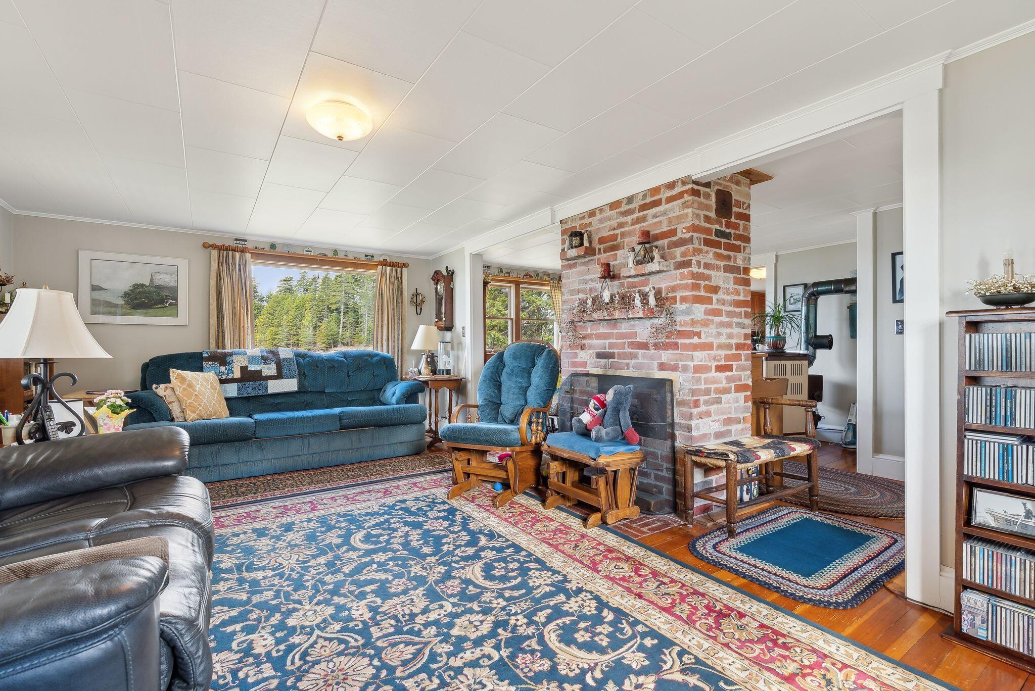 8 Powderhouse Cove Road South Thomaston ME 04858