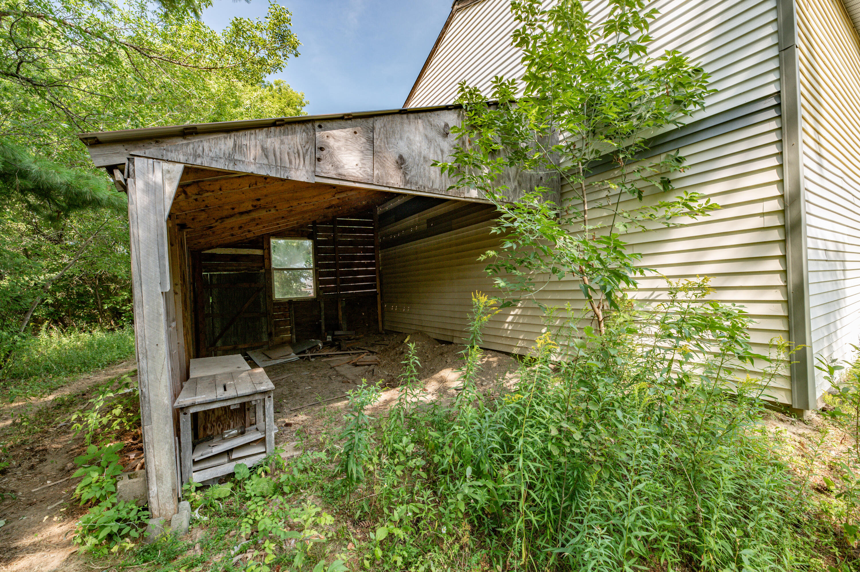 199 Neck Road Benton ME 04901