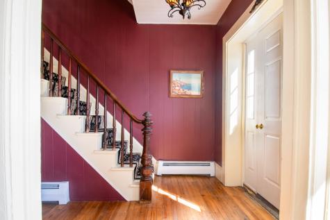 53 Commercial Street Boothbay Harbor ME 04538