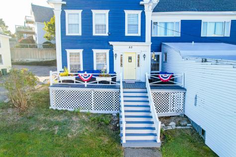 53 Commercial Street Boothbay Harbor ME 04538