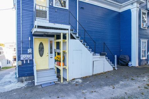 53 Commercial Street Boothbay Harbor ME 04538