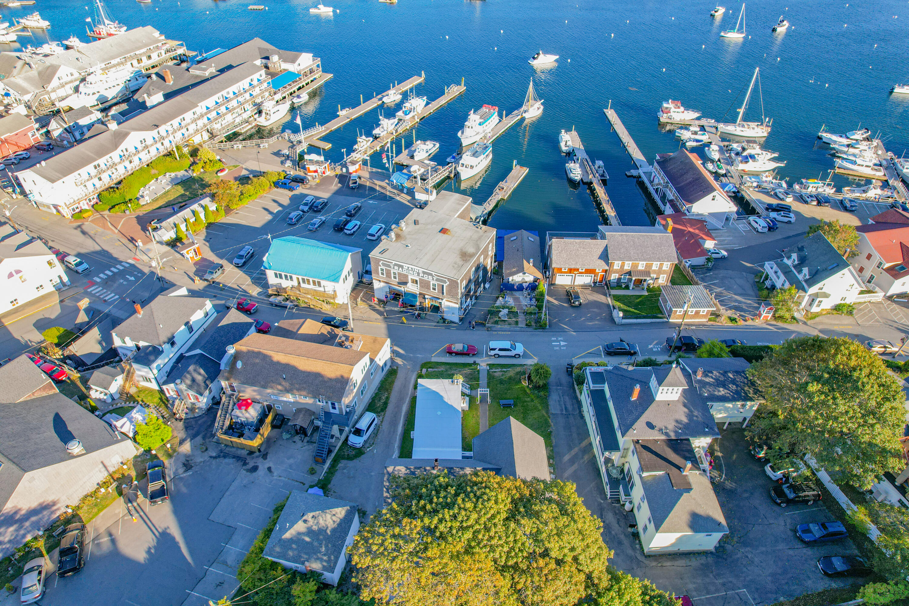53 Commercial Street Boothbay Harbor ME 04538