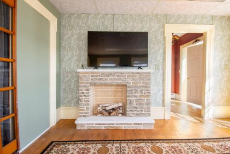 53 Commercial Street Boothbay Harbor ME 04538