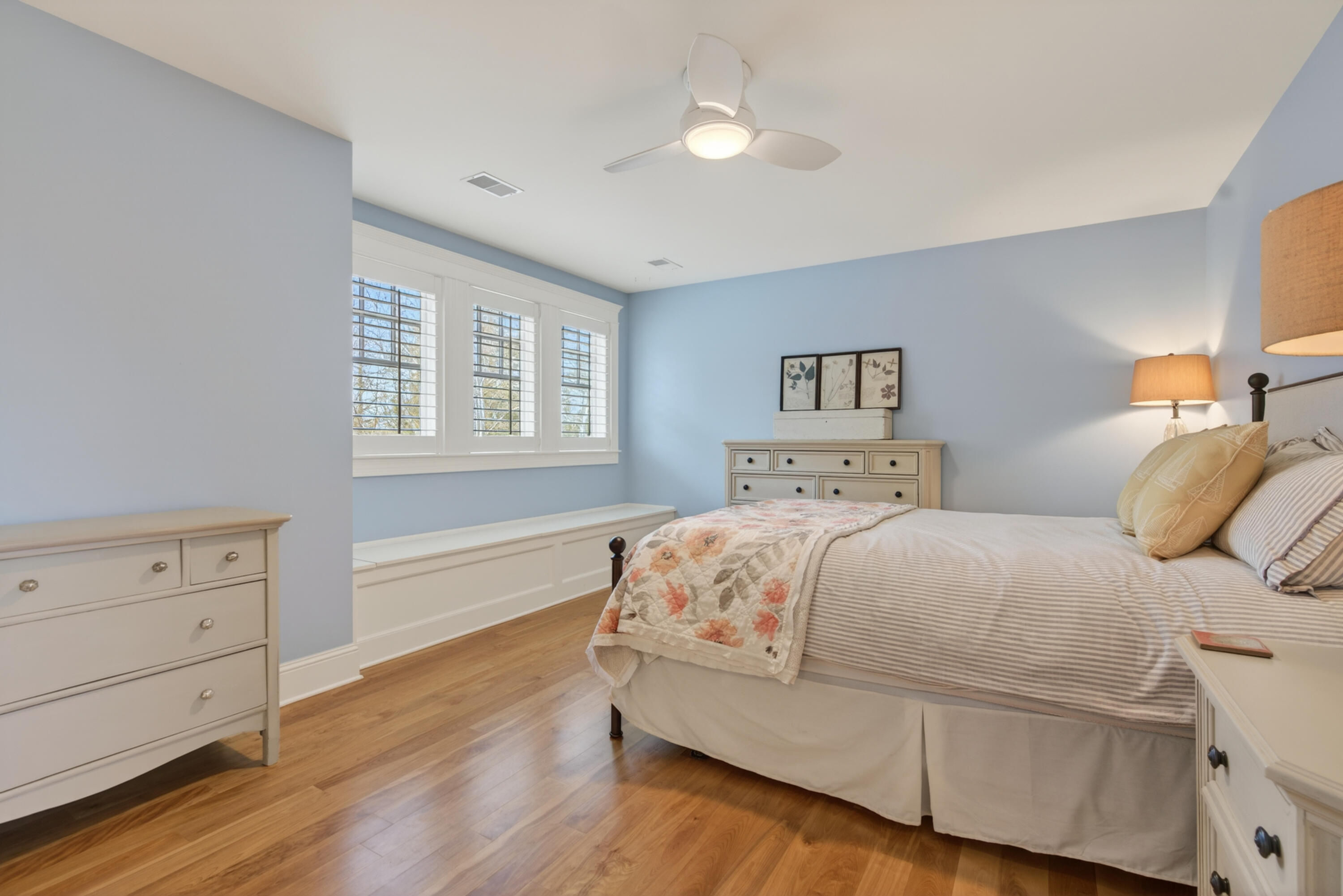 37 Mary Lane Cumberland ME 04110