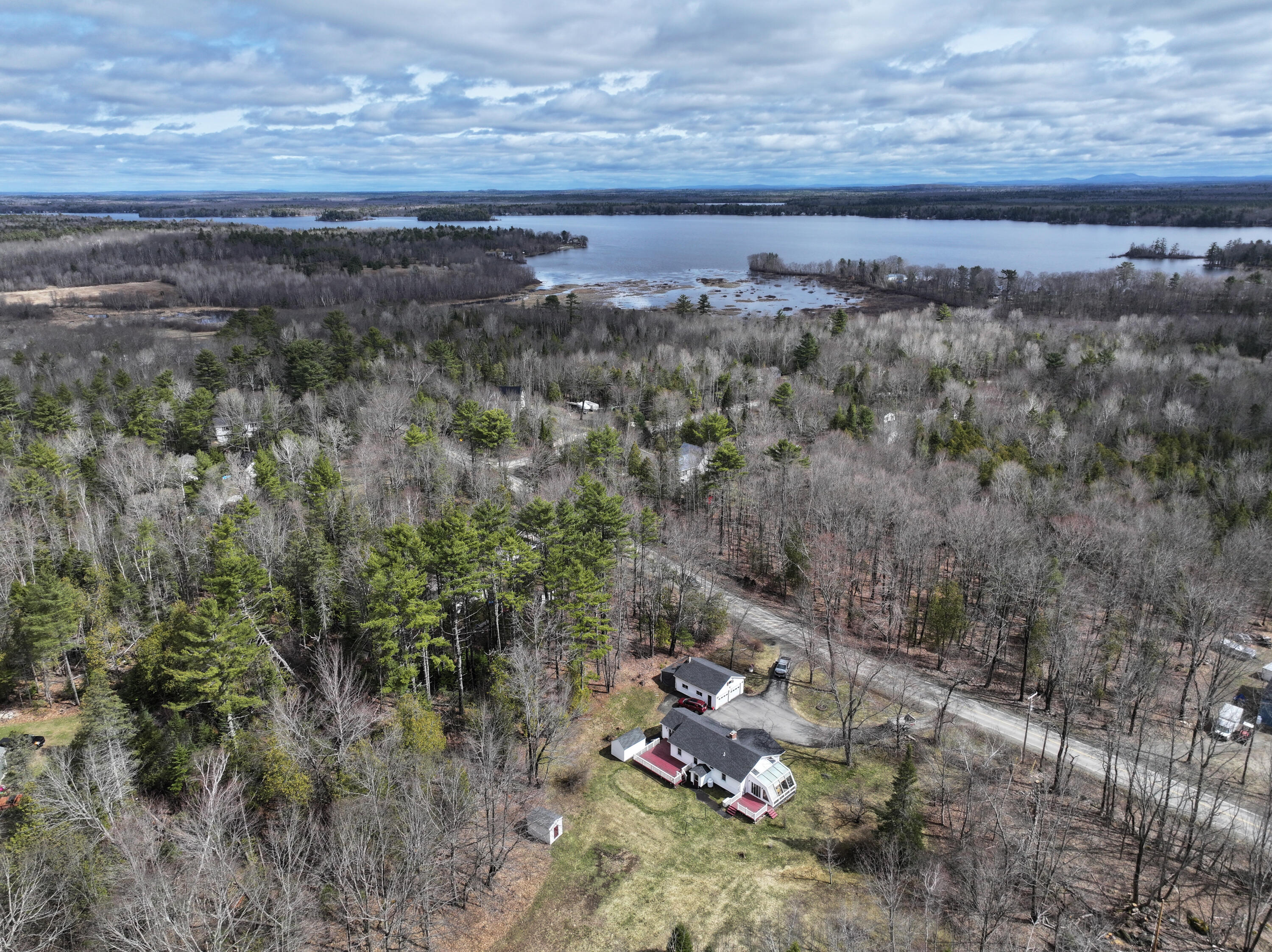 1522 Pushaw Road Glenburn ME 04401
