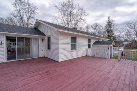 1522 Pushaw Road Glenburn ME 04401