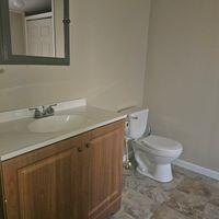 28 Lakewood Estates Lane Oxford ME 04270