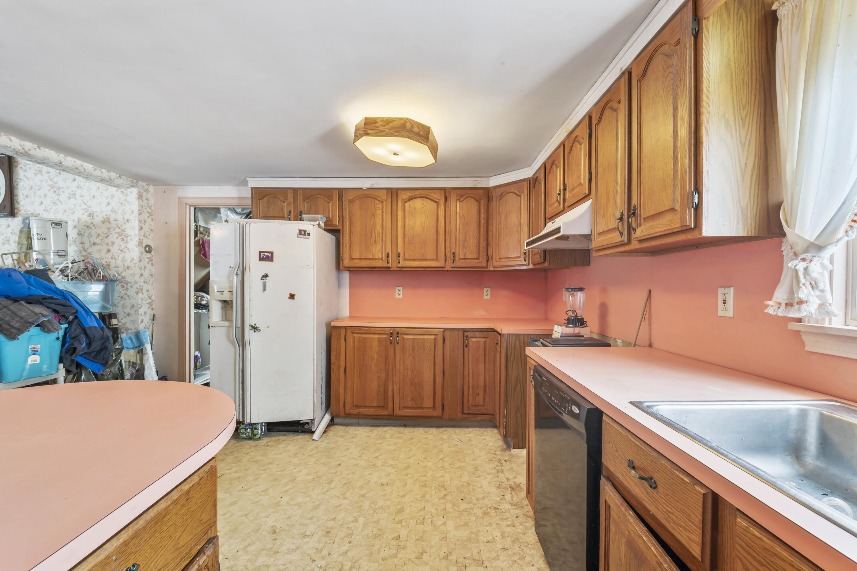 79 Harrison Avenue Gardiner ME 04345