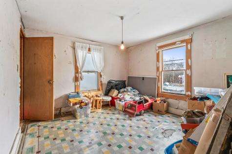 79 Harrison Avenue Gardiner ME 04345
