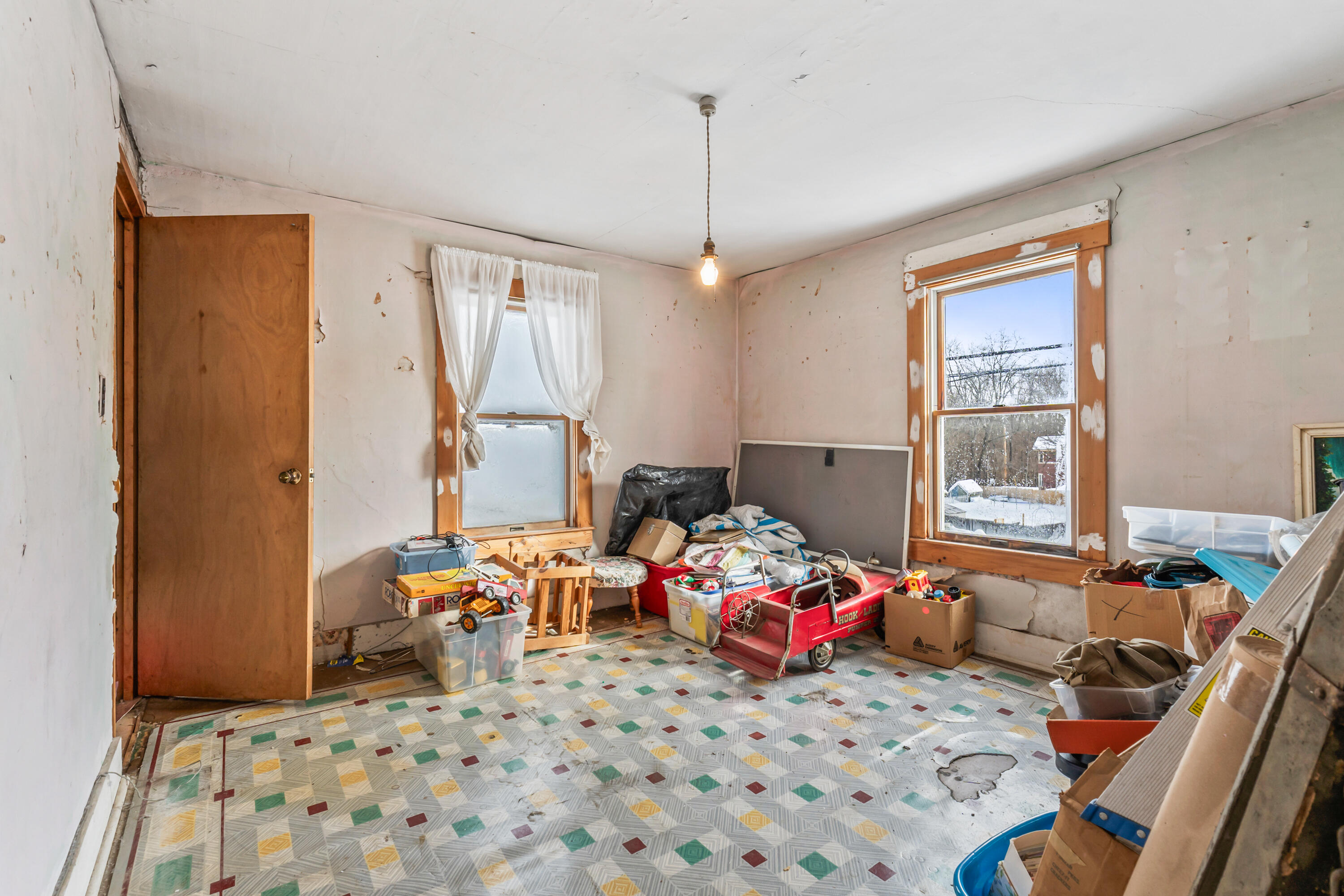 79 Harrison Avenue Gardiner ME 04345