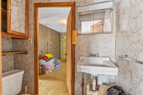 79 Harrison Avenue Gardiner ME 04345