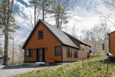 22 Oceanside Avenue W York ME 03909