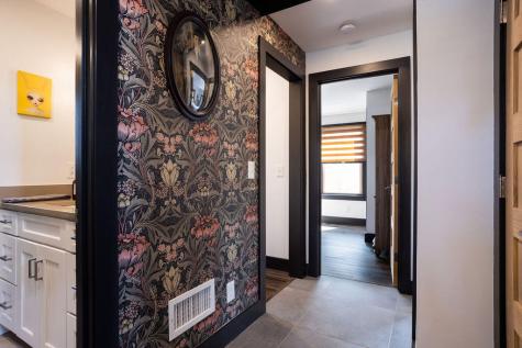 22 Oceanside Avenue W York ME 03909