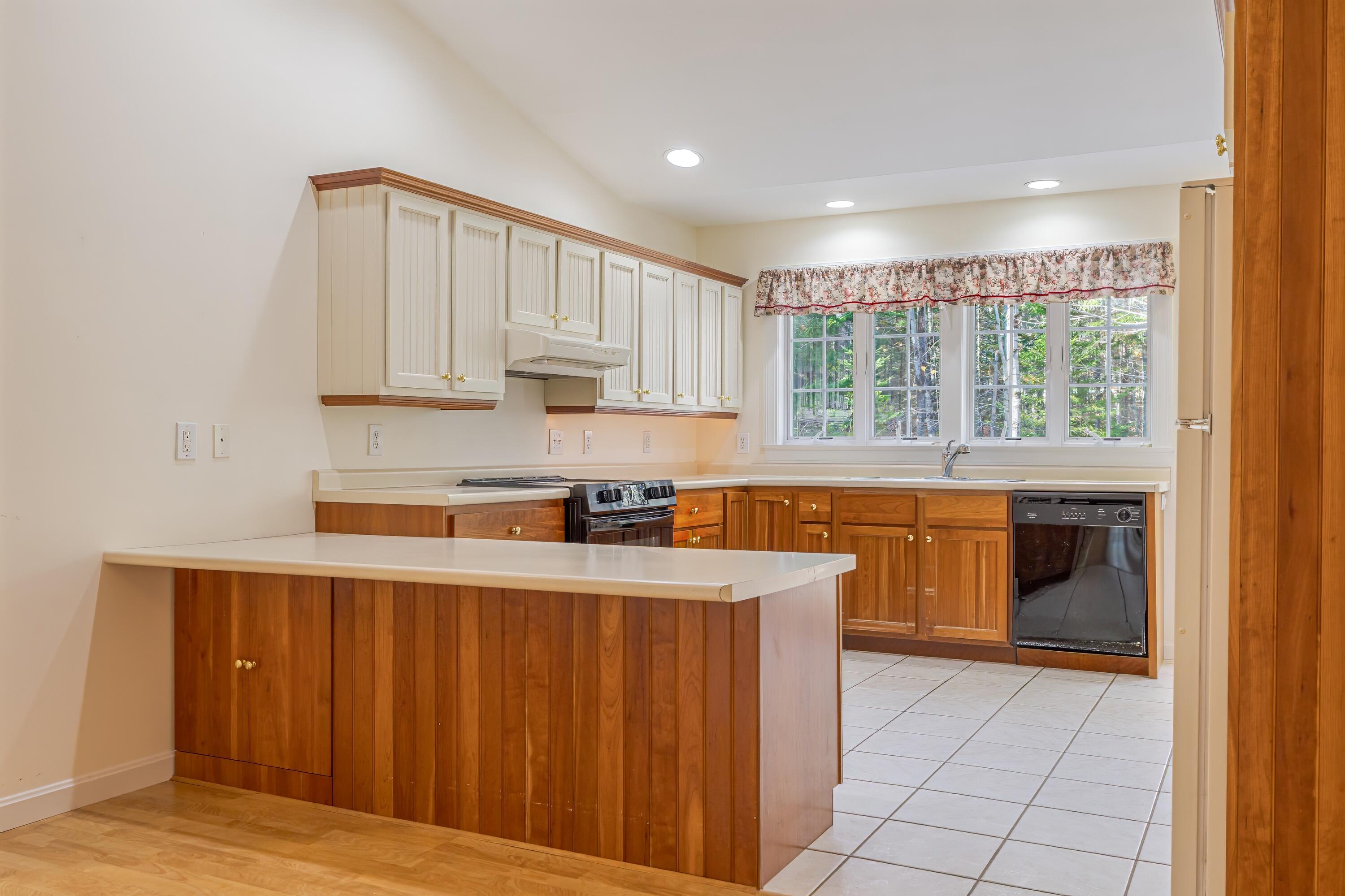 40 Ridgeway Drive Bar Harbor ME 04609