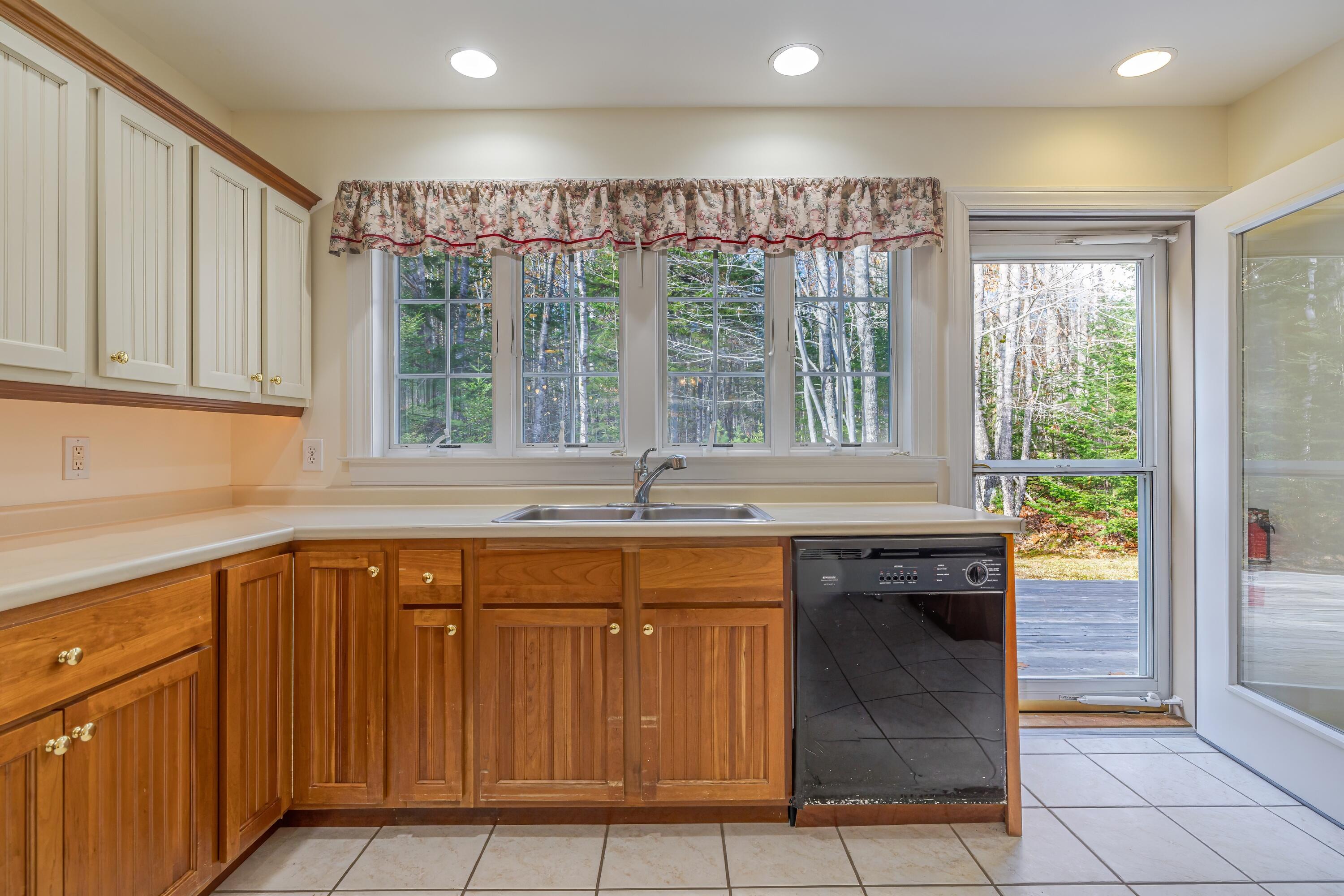 40 Ridgeway Drive Bar Harbor ME 04609