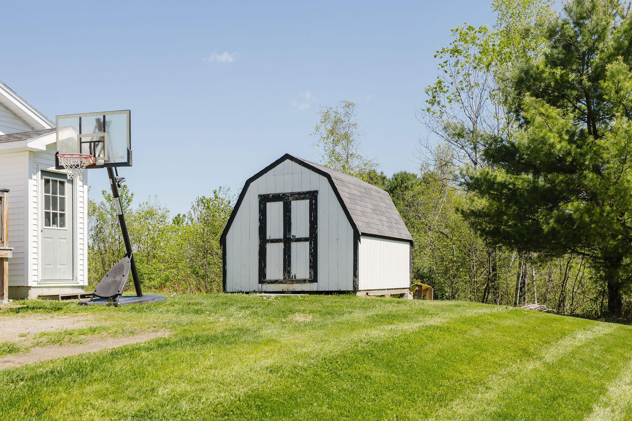 135 Meadow Lane Farmington ME 04938