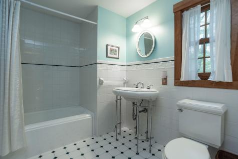 20 Sentry Hill Road York ME 03909