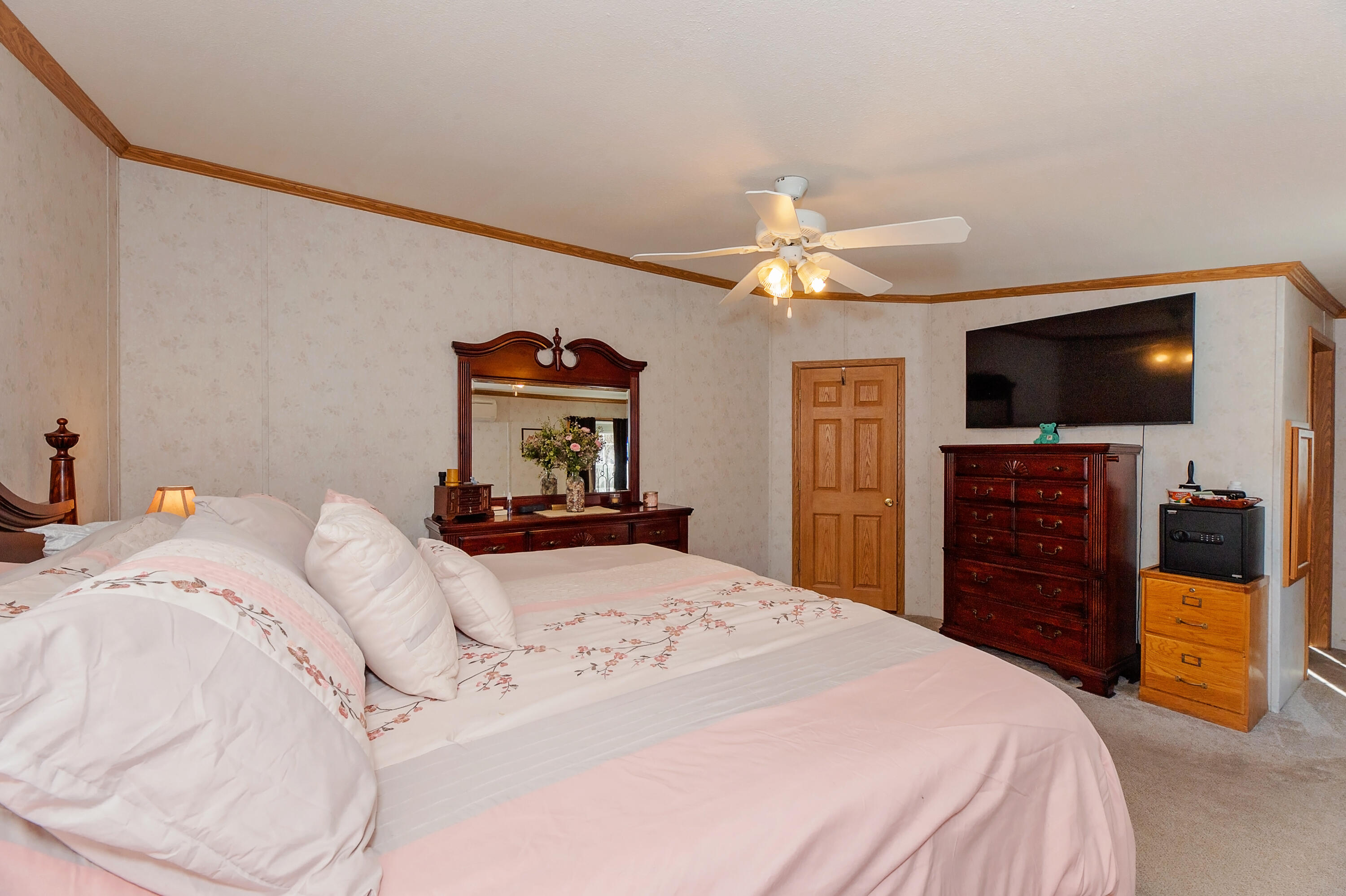 31 Pleasant Street Madison ME 04950