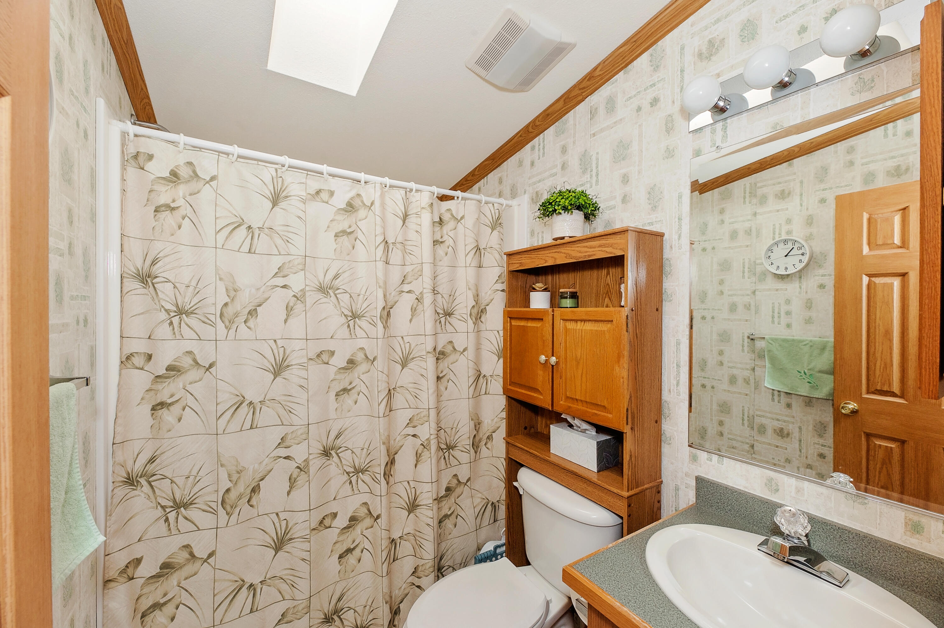 31 Pleasant Street Madison ME 04950