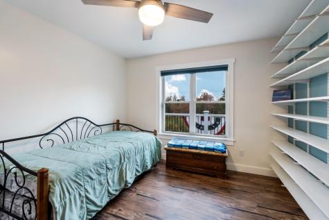 532 Reef Road Waldoboro ME 04572