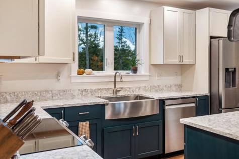 532 Reef Road Waldoboro ME 04572