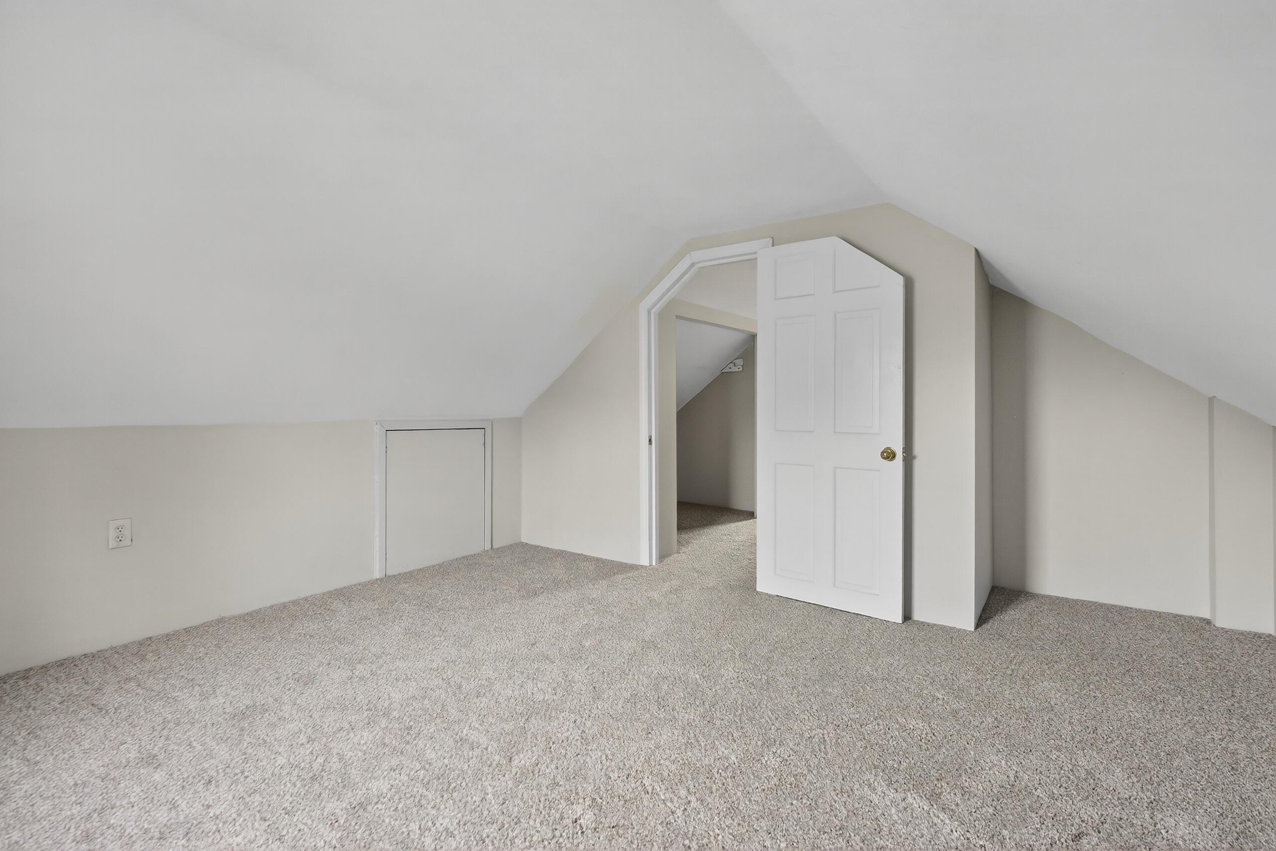 141 Mckinley Street South Portland ME 04106