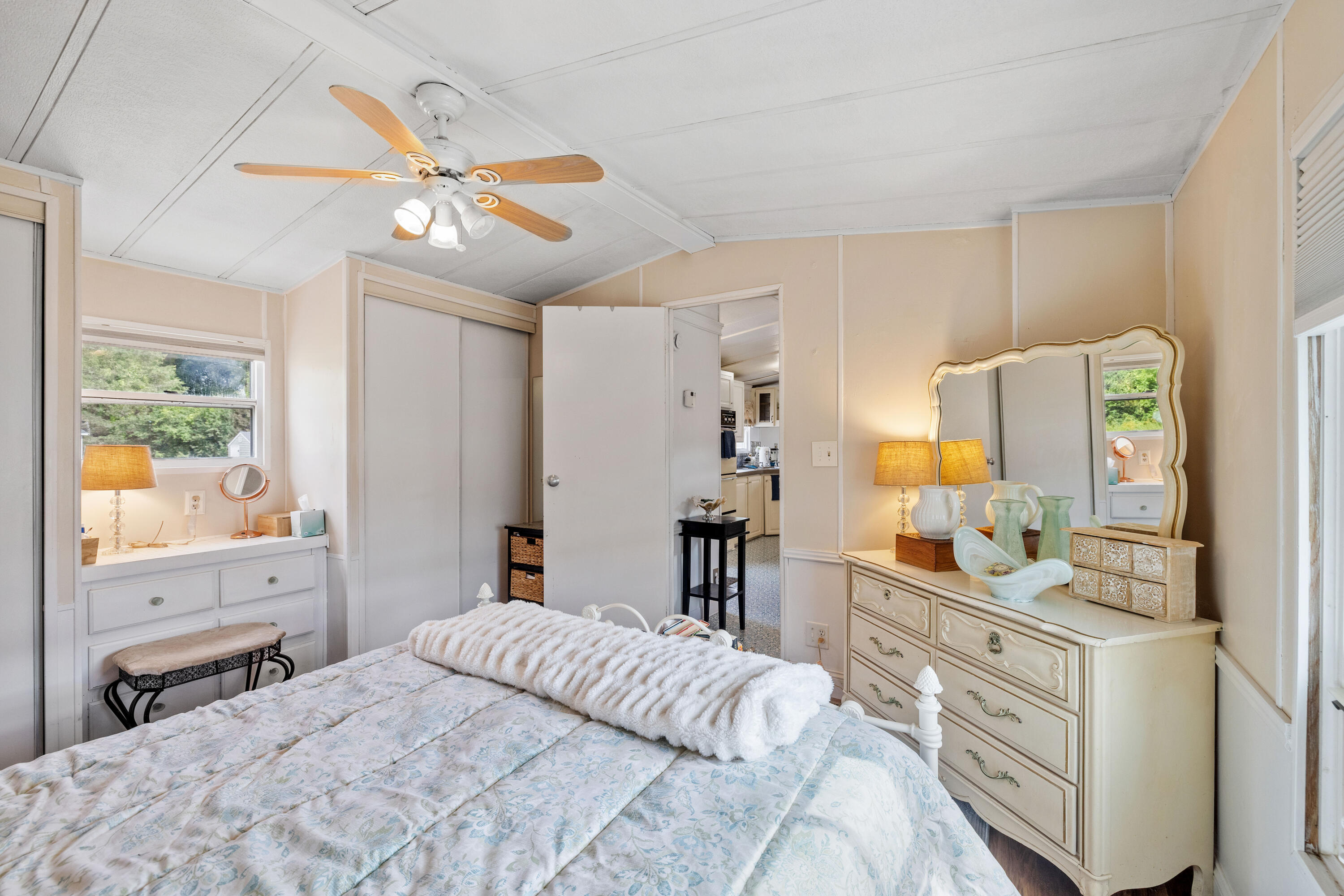 31 Sunrise Hill Berwick ME 03901