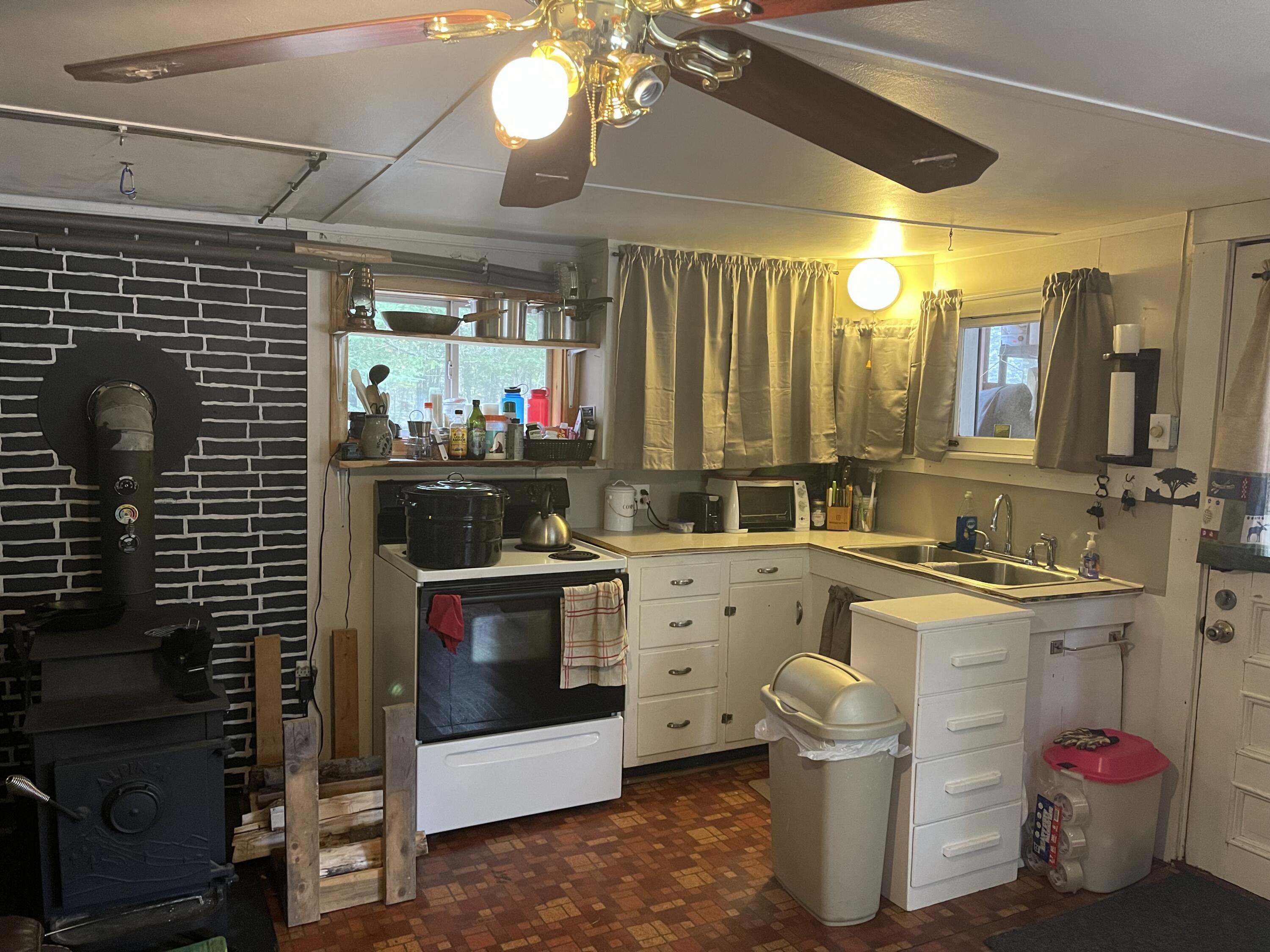 859 Greeleys Landing Road Dover-foxcroft ME 04426