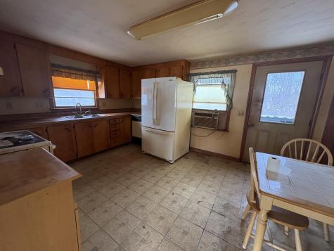 402 Center Road Fairfield ME 04937