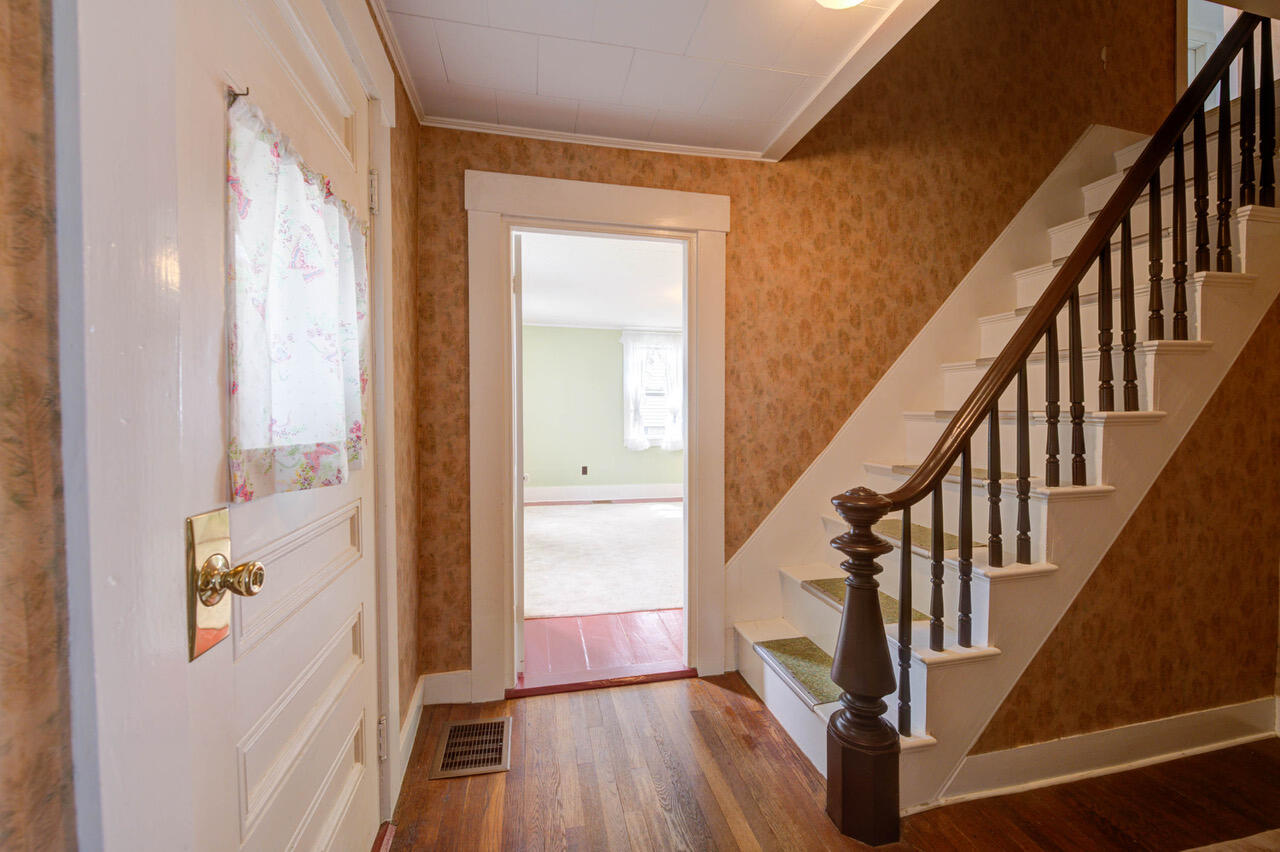 173 Kalers Corner Street Waldoboro ME 04572