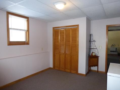 986 New County Road Dayton ME 04005