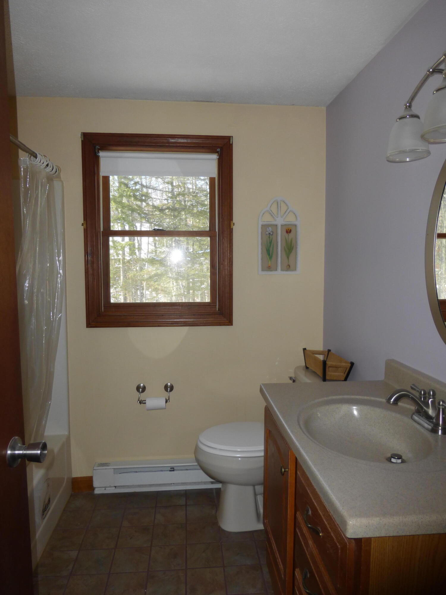 986 New County Road Dayton ME 04005