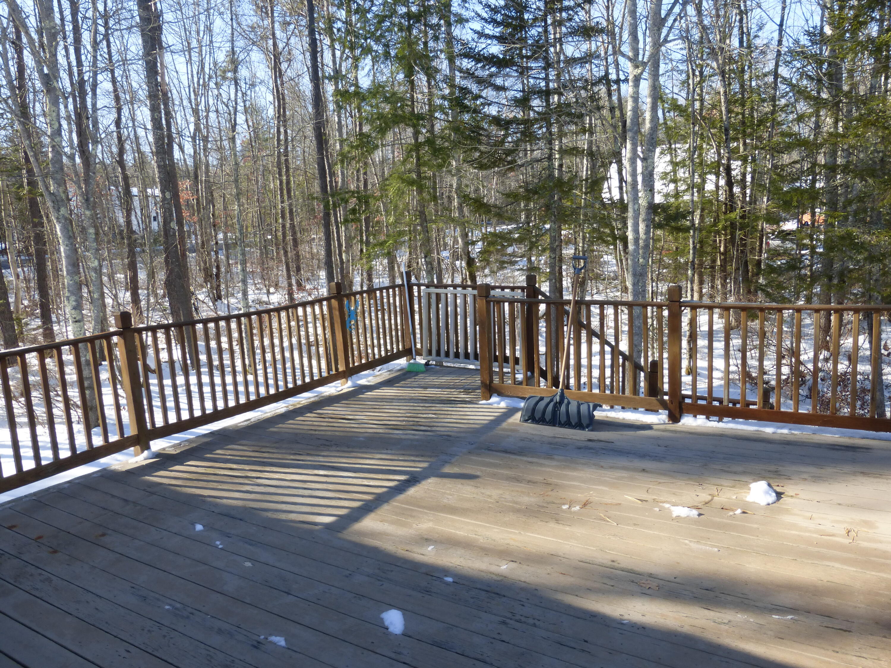 986 New County Road Dayton ME 04005