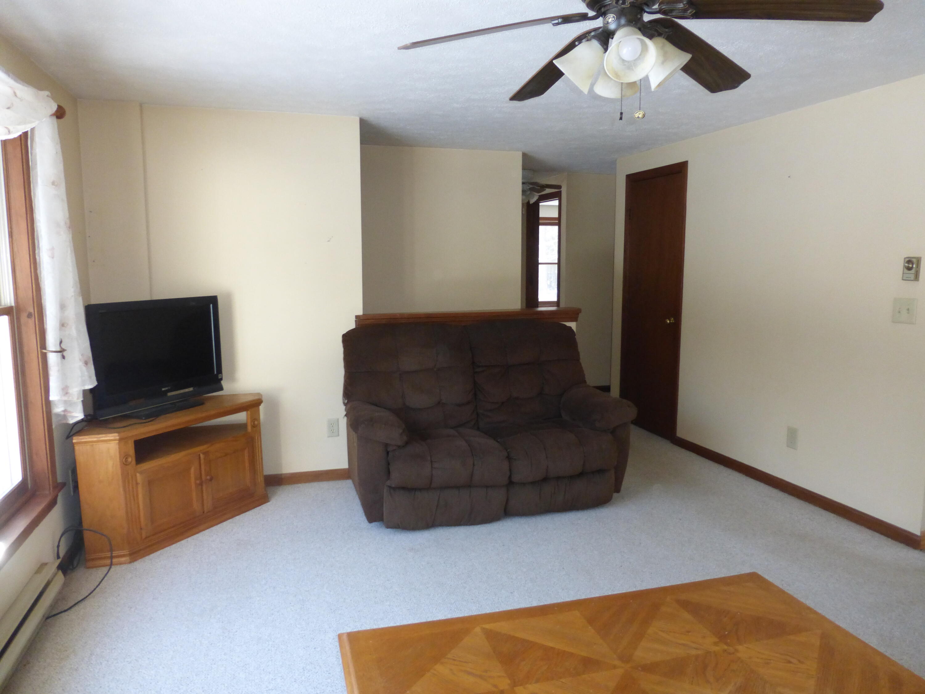 986 New County Road Dayton ME 04005