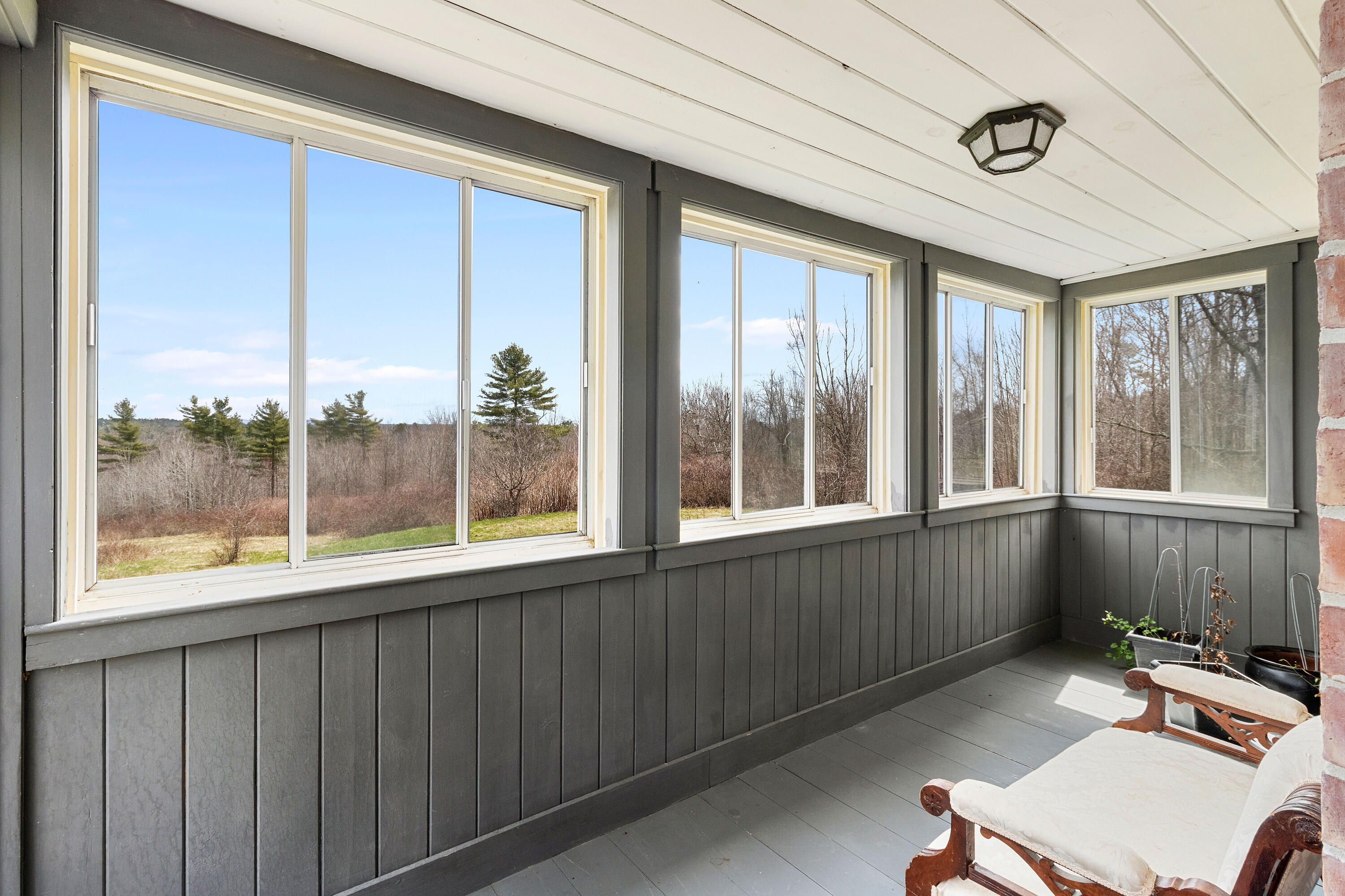 445 Manktown Road Waldoboro ME 04572