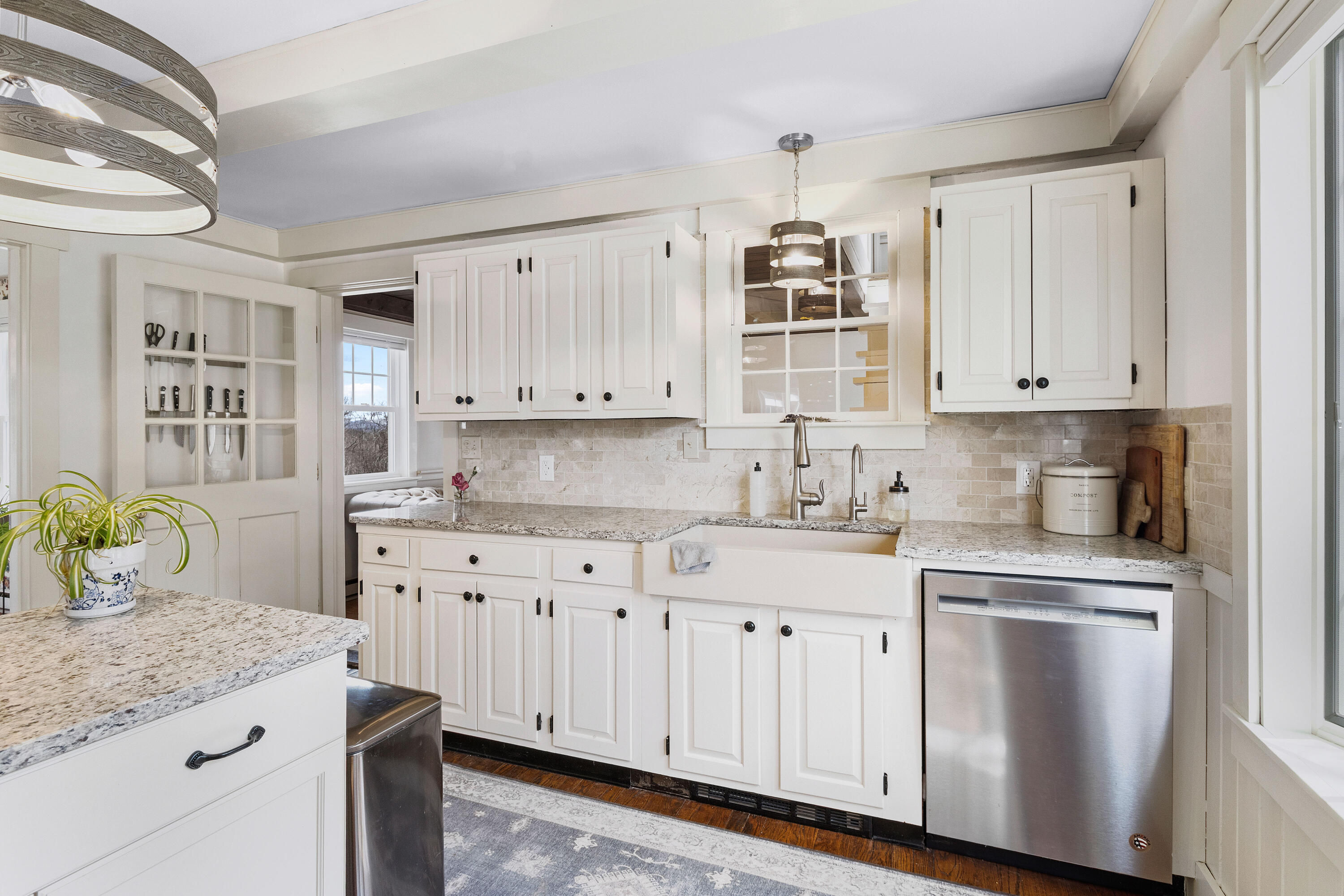 445 Manktown Road Waldoboro ME 04572