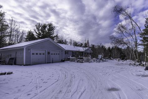 37 Wildwoods Estates Holden ME 04429