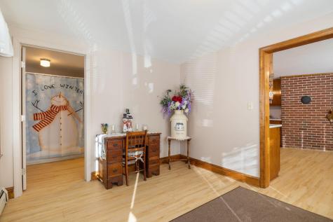 33 Maple Street Limerick ME 04048